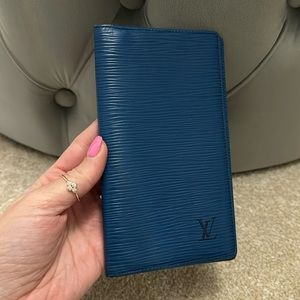 Louis Vuitton Blue Epi Leather Pocket Organizer